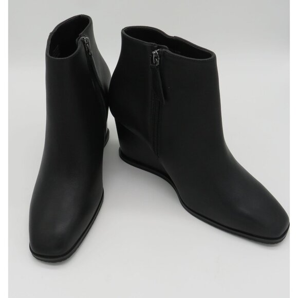 NYDJ Women's Black Wedge Ankle Boots 8.5M Leather Upper Side Zipper NEW - Picture 6 of 8
